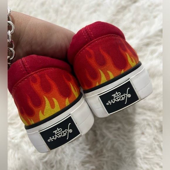 ED HARDY Poppy Red Skull Tattoo You Slip On Shoes - size 10 - Picture 7 of 11